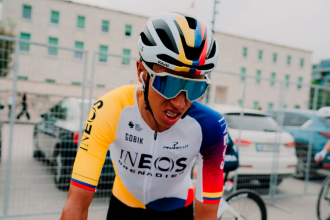 Egan Bernal es sexto en la clasificación general del Giro de Italia. /FOTO: INSTAGRAM @eganbernal