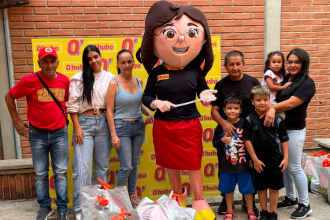 Ellos fueron algunos de los ganadores de mercados. /FOTO: SINDY VALLE.