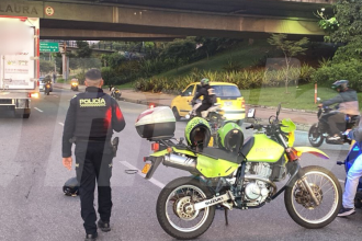EN IMÁGENES: Motociclista murió tras chocar contra un camión 