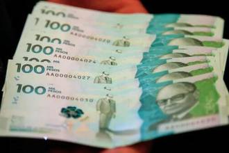 Billete de cien mil. / FOTO: COLPRENSA