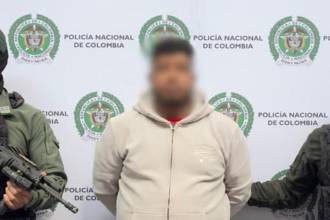 Captura de alias Duber, señalado cabecilla del grupo delincuencial La Libertad. FOTO: POLICÍA METROPOLITANA DEL VALLE DE ABURRÁ 