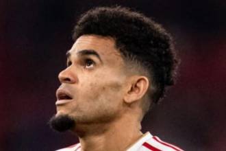 Al colombiano Luis Díaz se le acabó el sueño en la Champions. FOTO: @FCBAYERN