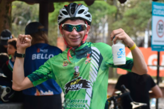Él es Esneyder Yepes Sánchez, quien brilla en el Babyciclismo. /FOTO: JUAN MANUEL YEPES