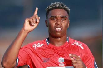 Este semestre ha sido de buena suerte para Jhon Montaño, goleador del DIM en los dos partidos que ha jugado. Ya suma 3 goles el nariñense. FOTO: MANUEL SALDARRIAGA.