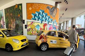 Así es la llegada de viajeros a la galería de arte de San Diego. FOTO: JAIDER ESCOBAR BUITRAGO