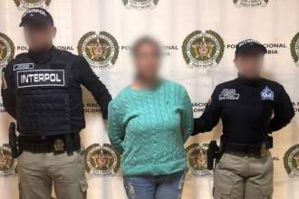 Katerin Herrera sería integrante de un grupo criminal dedicado a la suplantación de entidades estatales para pedir dinero. FOTO: DIJIN