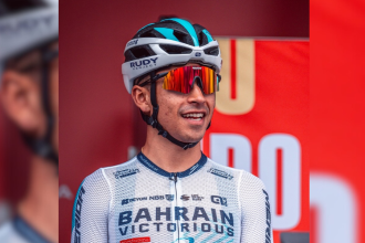 Santiago Buitrago se ubica en la casilla 19 de la clasificación general de la Vuelta a España. /FOTO: INSTAGRAM @santiagobuitrago09