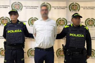 El hombre fue detenido por una orden judicial. FOTO: POLICÍA METROPOLITANA