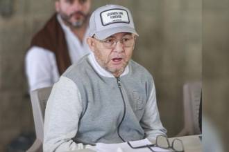 Alias Douglas en un evento realizado desde la cárcel de Itagüí el 7 de abril de 2026. FOTO: MANUEL SALDARRIAGA QUINTERO