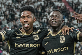 Joan Castro y Marino Hinestroza. / FOTO: ATLÉTICO NACIONAL