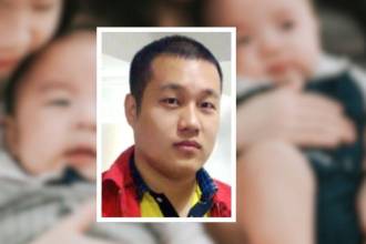El hombre, Xu Bo, es dueño de una empresa de videojuegos. FOTOS: CANVA (FONDO) Y REDES SOCIALES (DETALLE)