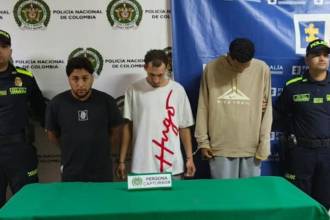 Cristian Durango Zapata, alias Tombito; Daniel Felipe Villa Rivillas, alias Piña, y Mateo Diossa Méndez fueron acusados de homicidio y hurto. FOTO: CORTESÍA FISCALÍA GENERAL DE LA NACIÓN