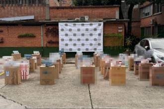 Las autoridades desmantelaron una red de contrabando que movía millones en mercancía ilegal en el Valle de Aburrá. /FOTO: ALCALDÍA DE MEDELLÍN