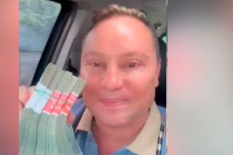 Así presumió Giovanny Ayala que se ganó el chance. /FOTO: CAPTURA VIDEO DE INSTAGRAM. 