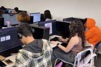  Lo que hay es becas y créditos para estudiar en Envigado y en Medellín. FOTO: ALCALDÍA DE MEDELLÍNL