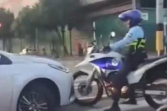 El conductor también invadió varias zonas peatonales. FOTO: TOMADA DE VIDEO