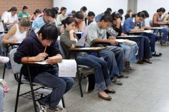 El próximo lunes, 35081 personas presentarán el examen de admisión de la Universidad de Antioquia. / FOTO: MANUEL SALDARRIAGA