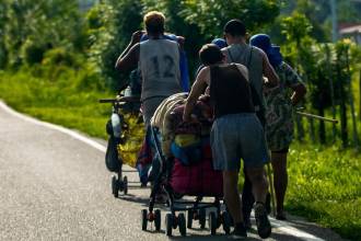 Muchos migrantes viajan de Ecuador al Urabá antioqueño como parte de la ruta migratoria irregular a Estados Unidos. FOTO: ARCHIVO - CAMILO SUÁREZ