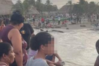 La multitud se acercaba a la playa tras el hallazgo del cuerpo sin vida de la niña de 14 años. FOTO: TOMADA DE FACEBOOK RIONOTICIAS.CO