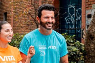 Ana Sofía Henao (izq), empresaria y modelo; y el actor Mario Spitia (der), son dos de los promotores de la carrera. /FOTO: CORTESÍA GREENSOULS.