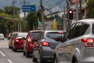 La concurrida avenida tendrá novedades en cuanto a su velocidad se refiere. FOTO: EDWIN BUSTAMANTE. 