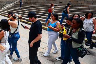 ¡No te quedes sin trabajo! Feria de Empleo en Medellín este 5 de noviembre. / FOTO: MANUEL SALDARRIAGA QUINTERO