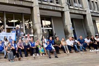 Defensores públicos protestaron en Medellín. FOTO: CORTESÍA