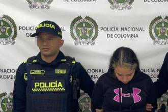 Alias Yeni presentada por las autoridades / FOTO: POLICÍA NATIOQUIA