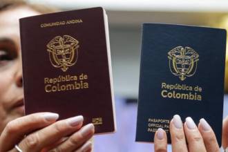 Estudian medidas para no afectar la expedición de pasaportes a los colombianos. FOTO: COLPRENSA 
