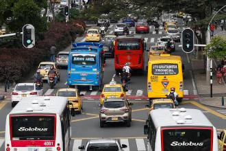 Movilidad en Medellín. FOTO: ARCHIVO - MANUEL SALDARRIAGA QUINTERO