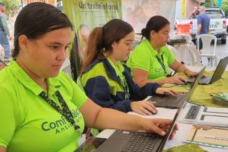 La edad no es impedimento para conseguir empleo. Si está desempleado y tiene más de 50 años aproveche esta gran oportunidad. /FOTO: CORTESÍA COMFENALCO ANTIOQUIA