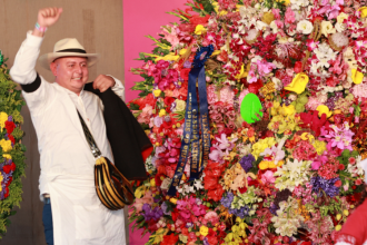Él es Juan Pablo Sánchez Martínez, ganador absoluto del Desfile de Silleteros. /FOTO: MANUEL SALDARRIAGA