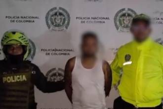 El señalado jefe disidente fue capturado en un operativo coordinado entre la Dijín de la Policía y la Fiscalía. FOTO: POLICÍA NACIONAL