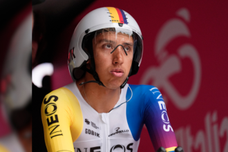 Egan Bernal se ubica en la casilla 11 de la clasificación general del Giro de Italia. /FOTO: X @giroditalia