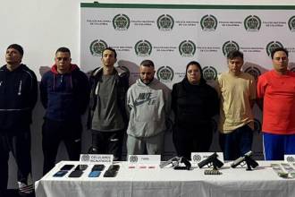 Captura de presuntos integrantes de La Matecaña, banda que delinque en el noroccidente de Medellín. FOTO: CORTESÍA