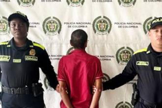 El hombre fue capturado en zona urbana de Carepa. FOTO: CORTESÍA POLICÍA URABÁ