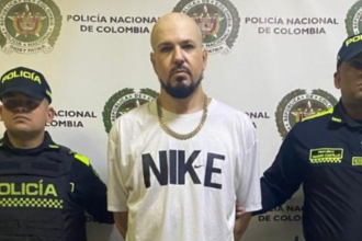 Michel Bernabé Vásquez tras ser capturado. /FOTO: CORTESÍA