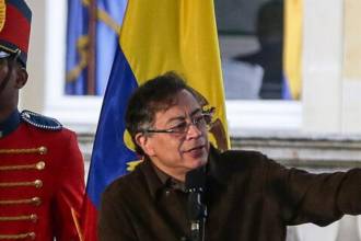 El CNE confirmó que la campaña Petro Presidente 2022 sí se pasó de los topes electorales y además recibió dinero que no estaba permitido. FOTO: COLPRENSA