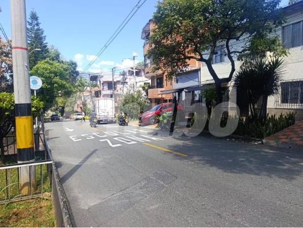 En esa esquina fue donde alcanzaron al ladrón y se produjo la golpiza. FOTO: ALEJANDRA MORALES.