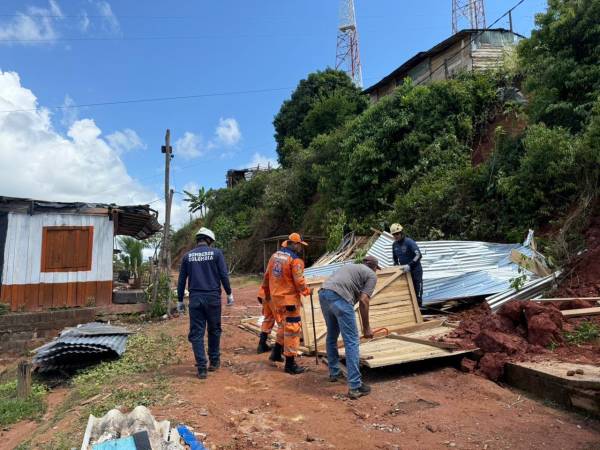 Un niño de 3 años no logró sobrevivir al colapso parcial de la vivienda donde dormía. /FOTO: CORTESÍA DAGRAN