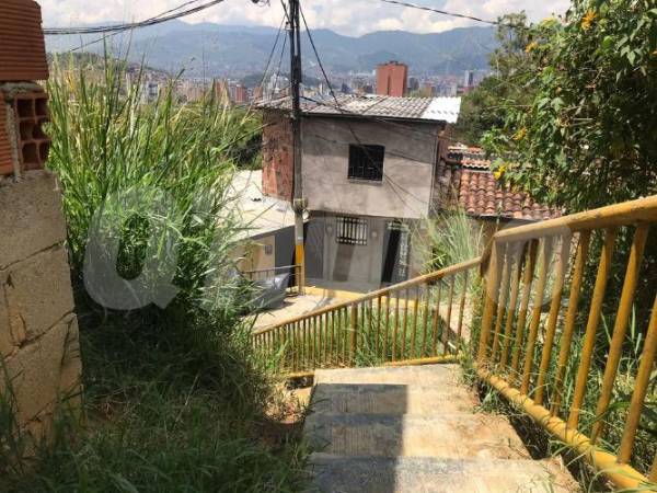 Lugar donde fue asesinado Wilder en el barrio Enciso. /FOTO: LAURA ROSA JIMÉNEZ