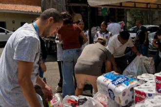 Le contamos qué elementos puede donar y cuáles no. FOTO: ALCALDÍA DE MEDELLÍN