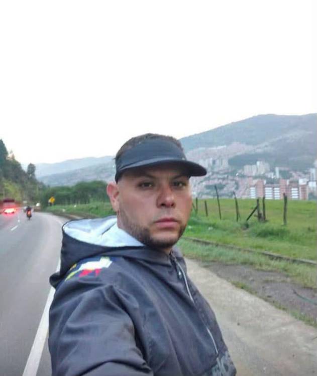 Él era Julián Andrés Atehortúa Marín. FOTO: TOMADA DE FACEBOOK MARINILLA ANTIOQUIA C