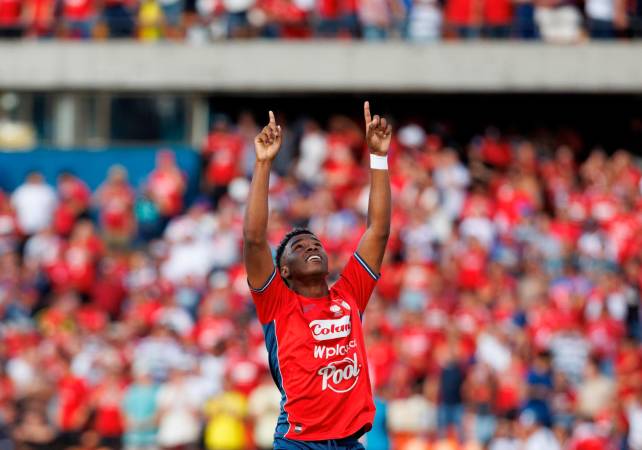 John Montaño sigue enganchado con el gol, este domingo volvió a reportarse con un nuevo tanto y ya suma tres anotaciones con el Rojo en la Liga. FOTO: CAMILO SUÁREZ