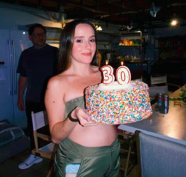 Así luce Evaluna con casi 5 meses de embarazo. /FOTO: INSTAGRAM @camilo