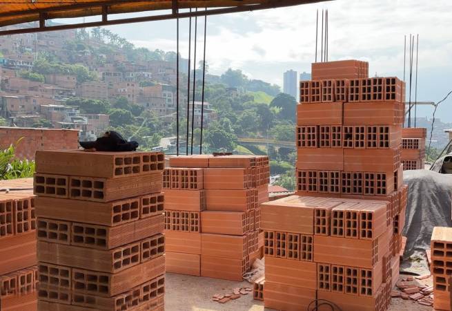 EN IMÁGENES: ¡Ojo! Frenaron construcciones ilegales en Manrique