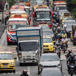 Movilidad en Medellín. FOTO: ARCHIVO - ANDRÉS CAMILO SUÁREZ