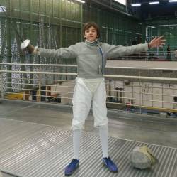 Mikhail Alexandrovich Churin Fernández, de 15 años, ha tenido un destacado desempeño en la esgrima desde muy niño. FOTO: CORTESÍA