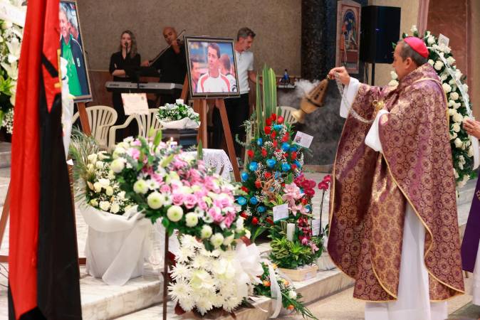 A la ceremonia asistieron antiguos compañeros del deporte. /FOTO: MANUEL SALDARRIAGA QUINTERO
