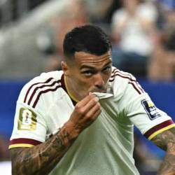 Pedro Porro, defensa español al servicio del Tottenham Hotspur, marcó el segundo gol en la victoria 2-0 de su país sobre Francia, en la semifinal del Mundial 2026. FOTO: FIFA